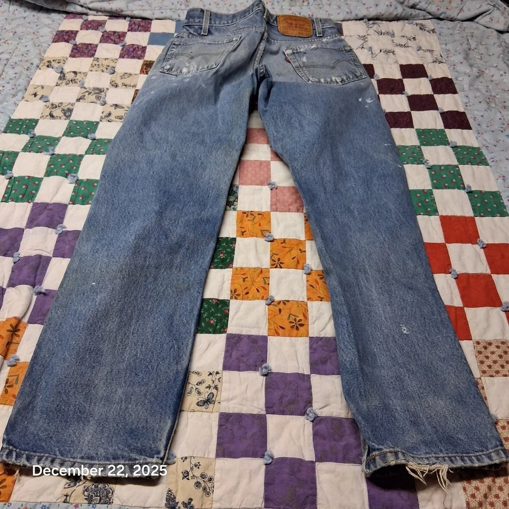 VTG Thrashed Distressed Levi 550 Jeans 30x32 Blue Grunge‎ Y2K 90s